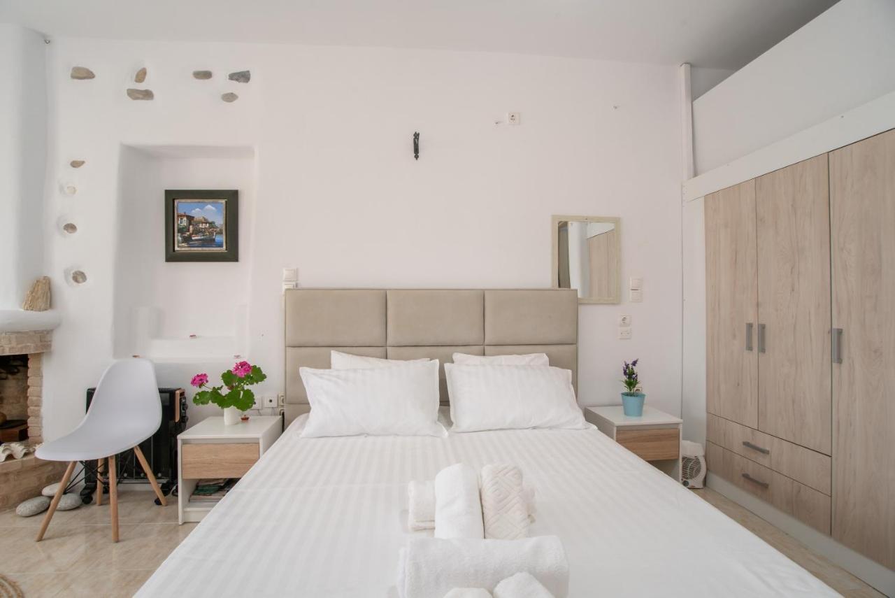 Appartamento Ktima San Antonio Paros - Parion Piso Livadi Esterno foto